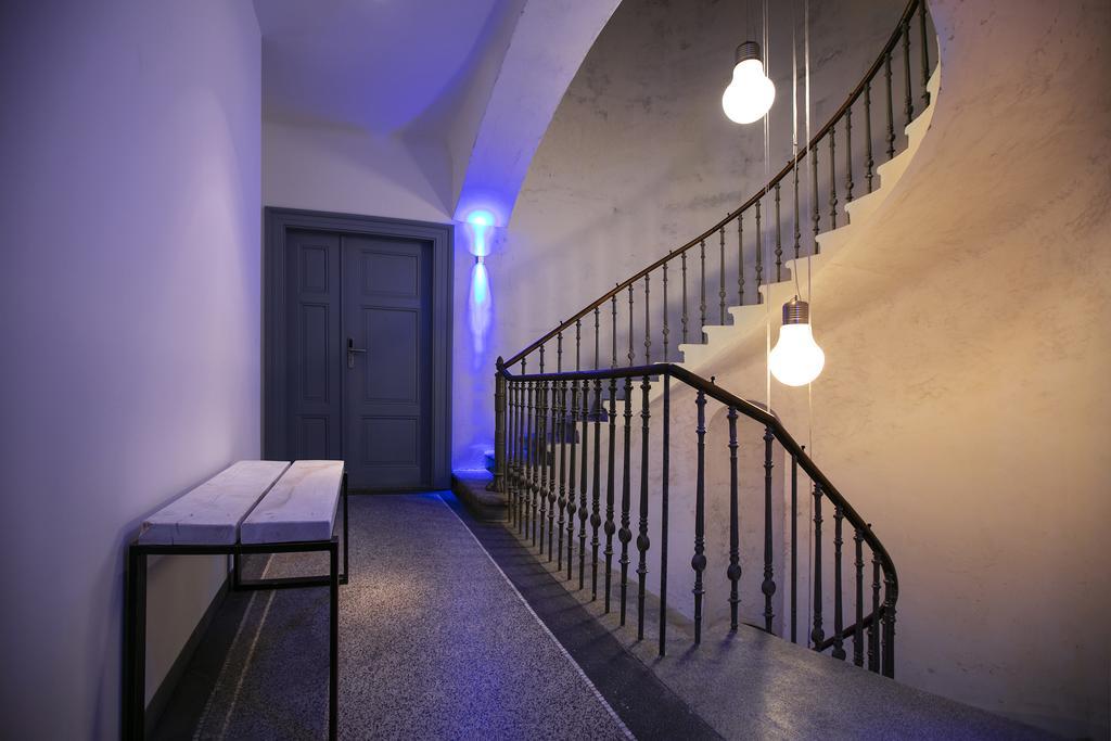 Apartments At The Blue Duckling براغ المظهر الخارجي الصورة