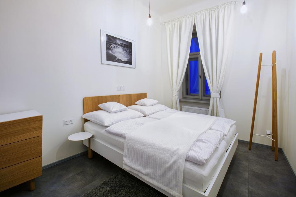Apartments At The Blue Duckling براغ المظهر الخارجي الصورة